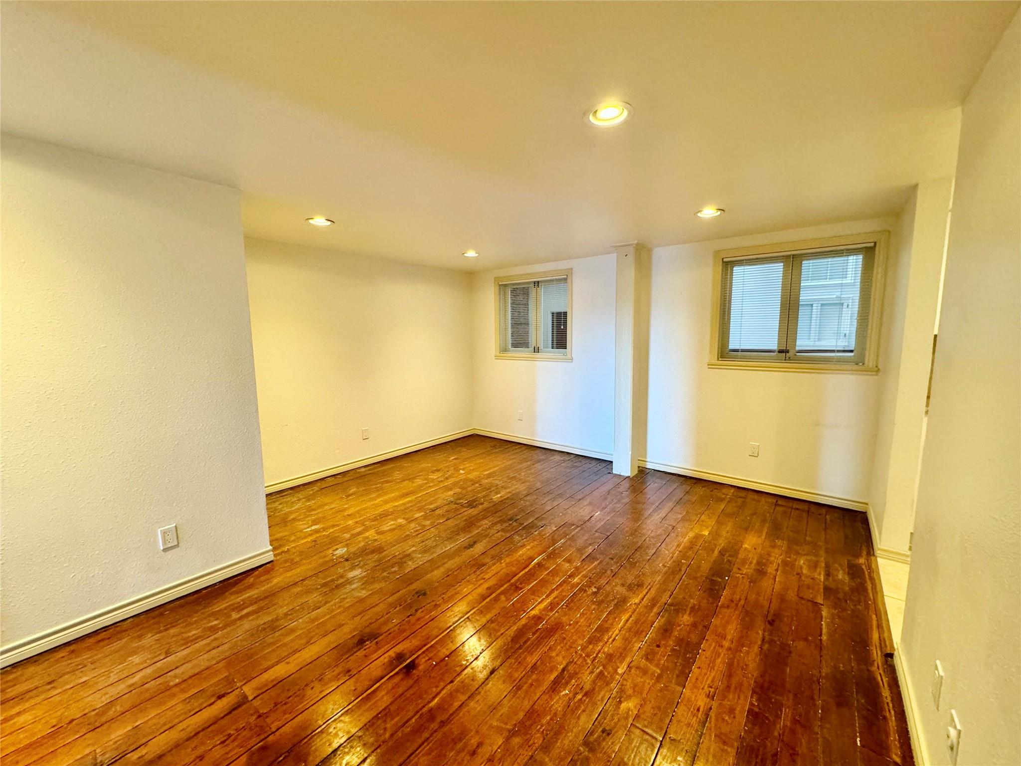 2309 Strand Street 2A