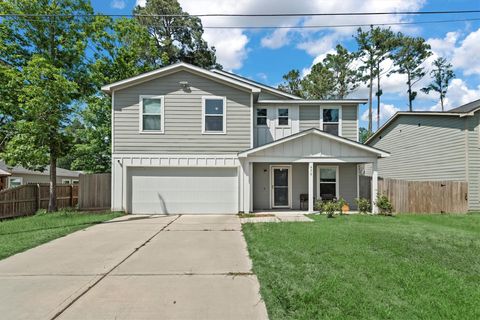 Photo of 970 Cedar Point Drive, Livingston, TX 77351 (MLS # 20637734)