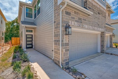 Photo of 548 Long Leaf Pine Dr, Montgomery, TX 77316 (MLS # 89809352)