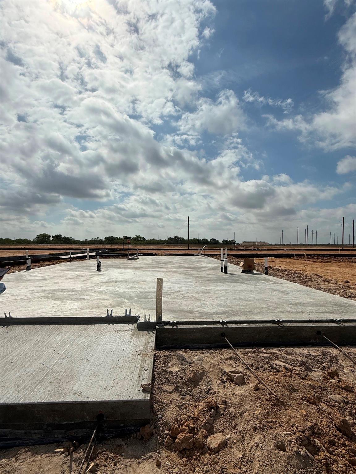 16766 Vibrant Avenue