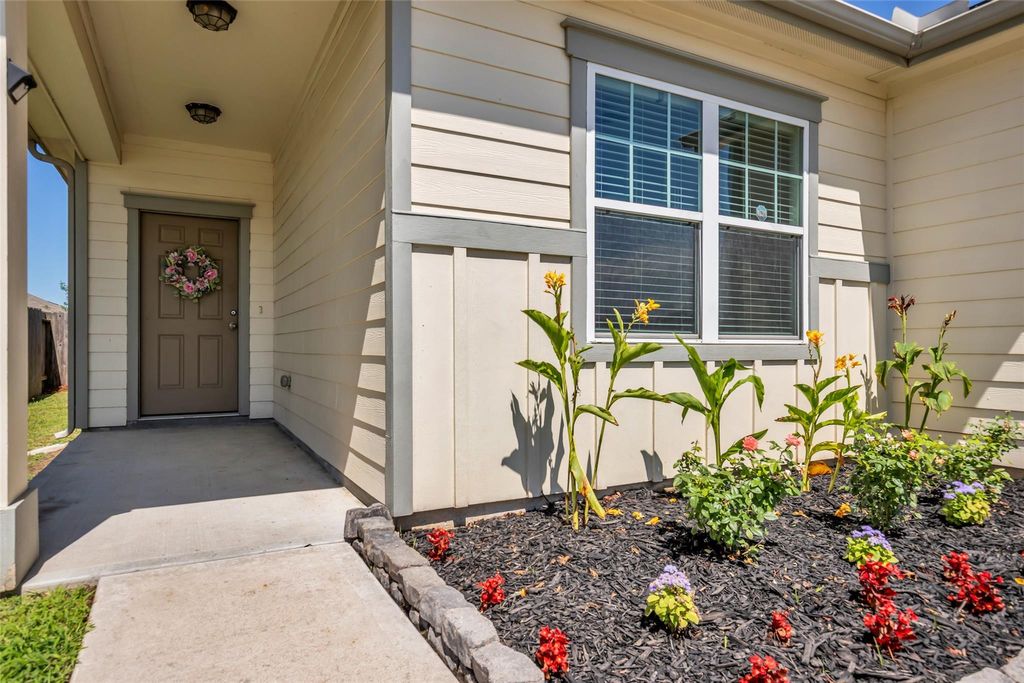 Photo of 10141 Pappas Drive, Brookshire, TX 77423 (MLS # 3895688)