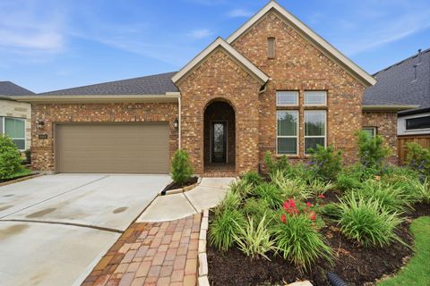 Photo of 20103 Chula Vista Drive, Cypress, TX 77433 (MLS # 9946576)