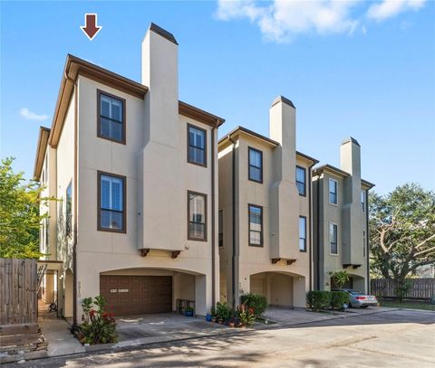 Photo of 9910 Orchard Court, Houston, TX 77054 (MLS # 49402858)