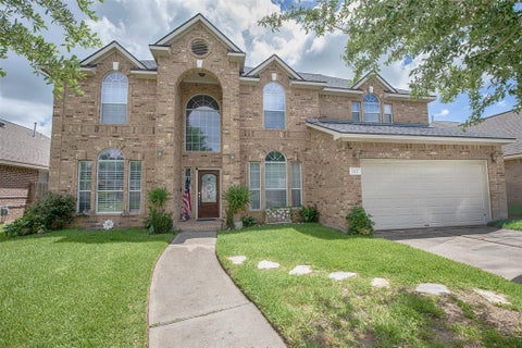 Photo of 2213 Jernigan Ford, Dickinson, TX 77539 (MLS # 10181397)