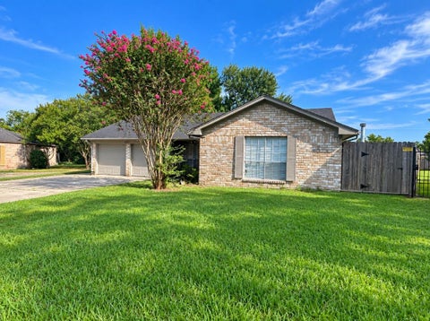 Photo of 255 Andorra Lane, Hockley, TX 77015 (MLS # 43387551)