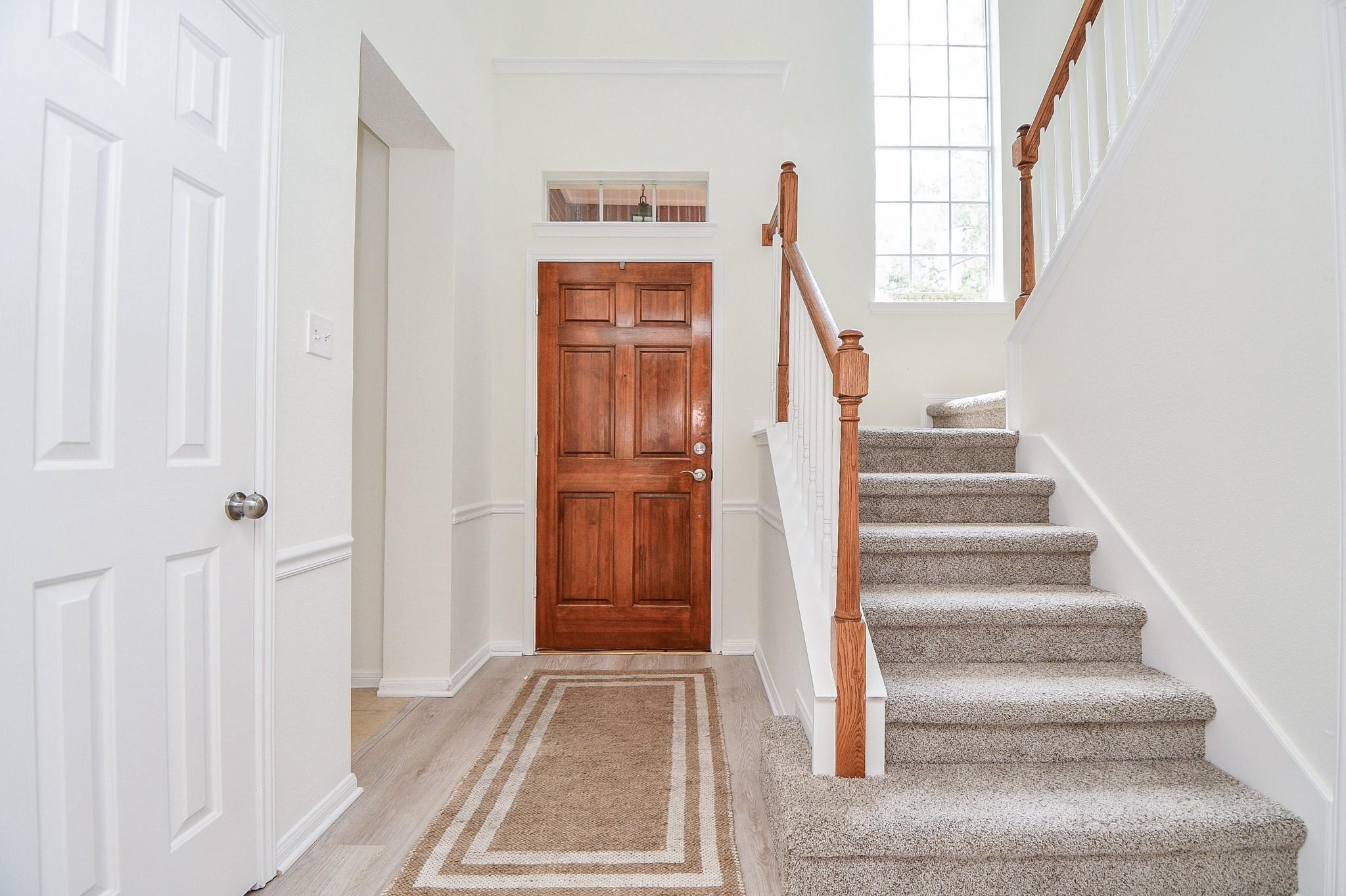 10839 Sycamore Drive N