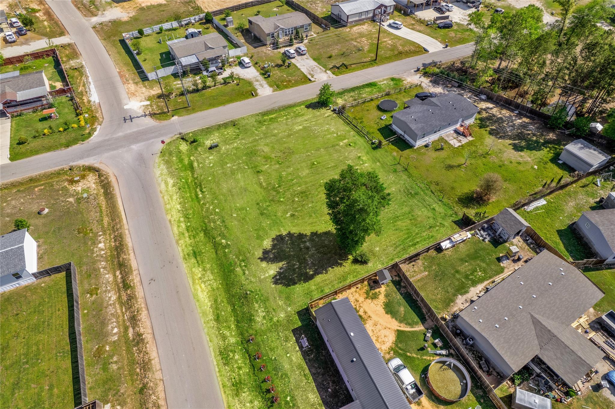 17688 Old Highway 105 E