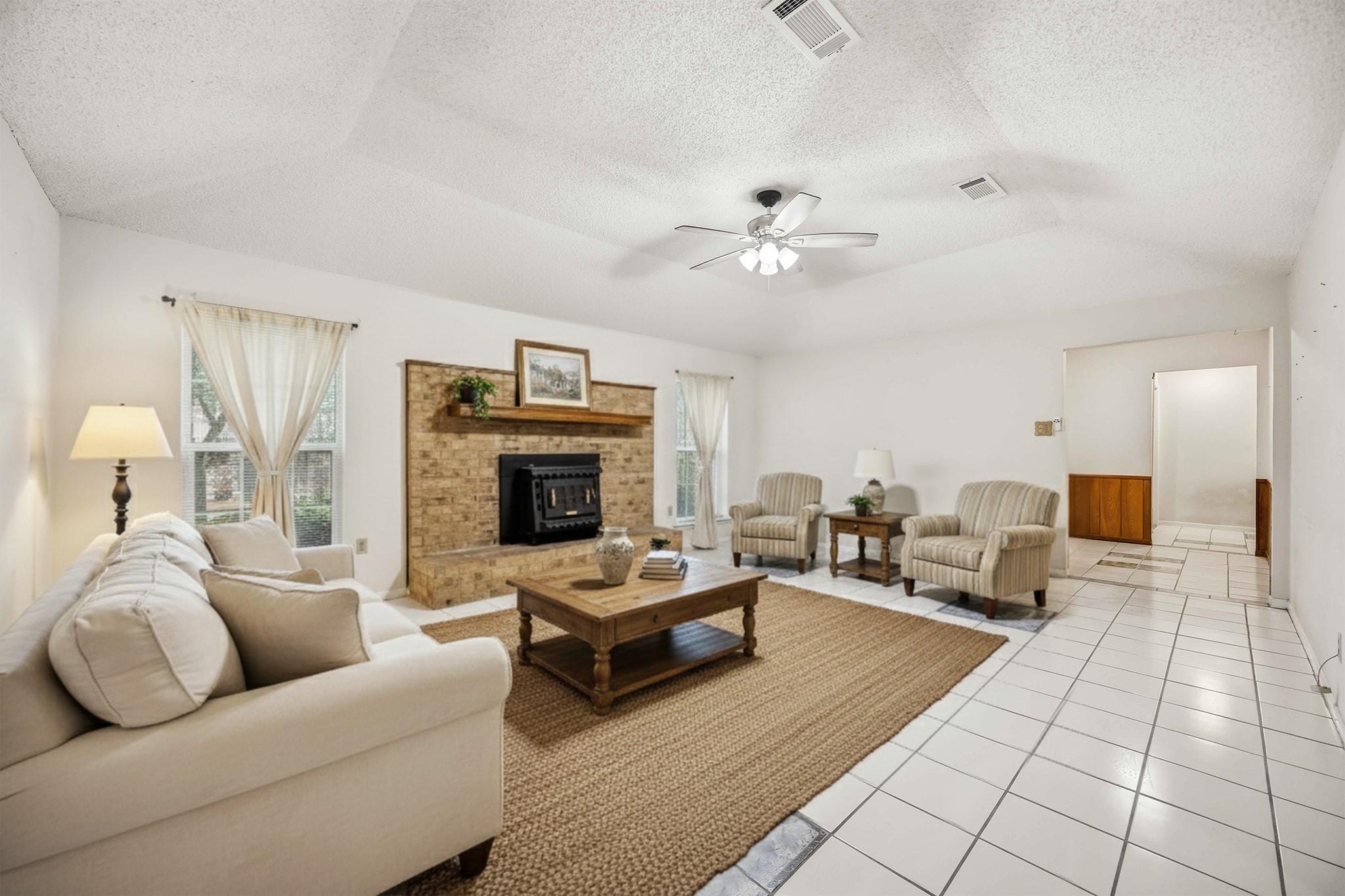 2210 County Road 769b