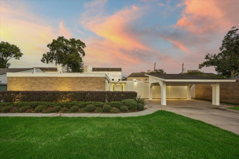 Photo of 2003 Briarmead Drive, Houston, TX 77057 (MLS # 45508034)