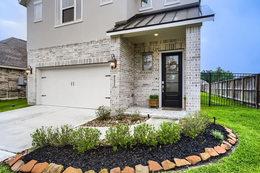 Photo of 4252 Waterlily Spring Way, Porter, TX 77365 (MLS # 47473782)