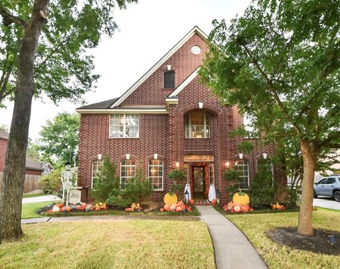 Photo of 31410 Bearing Star Lane, Tomball, TX 77375 (MLS # 75558987) Photo of 31410 Bearing Star Lane, Tomball, TX 77375 (MLS # 75558987)