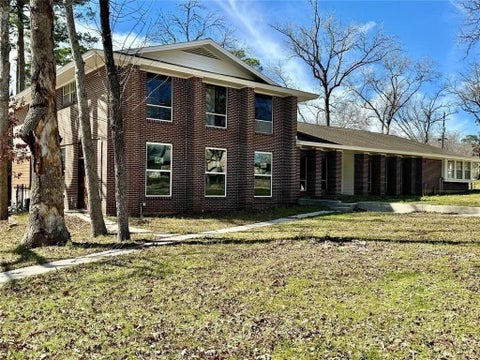 Photo of 200 Broken Bough Lane, Conroe, TX 77304 (MLS # 51223112)