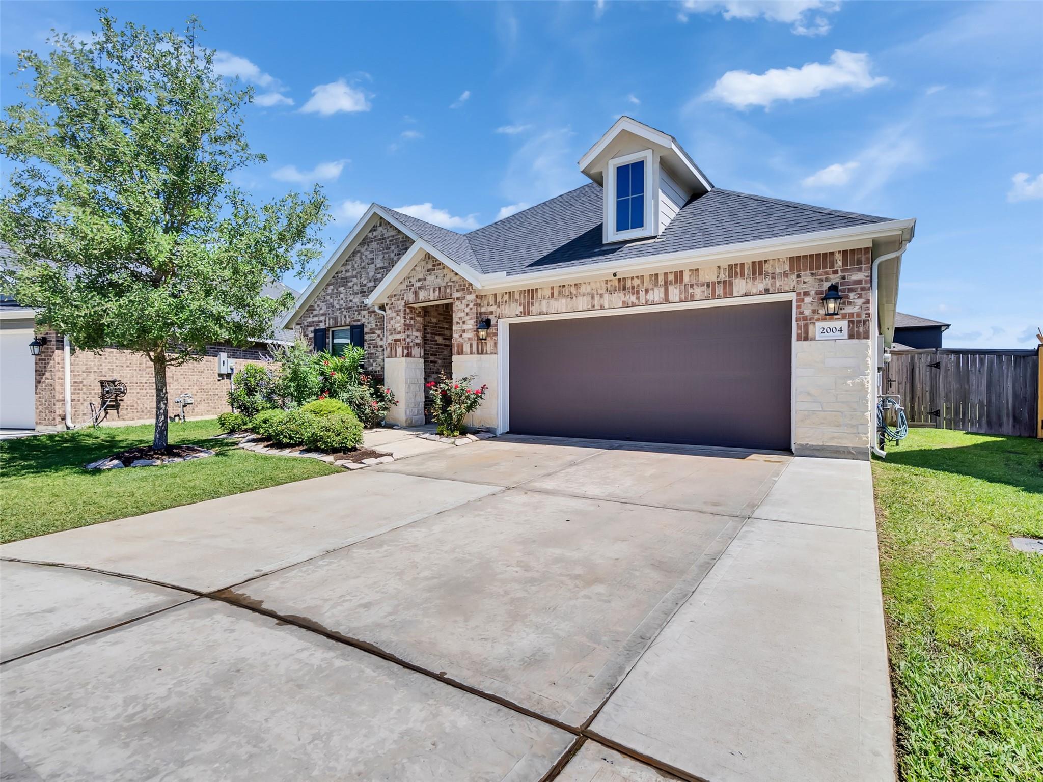 2004 Sadtler Ridge Circle