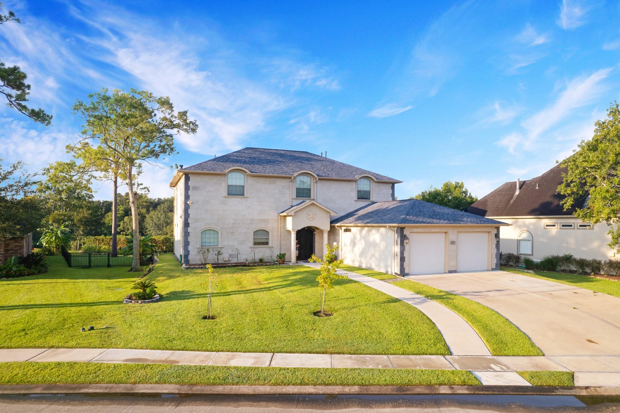 419 Old Orchard Drive