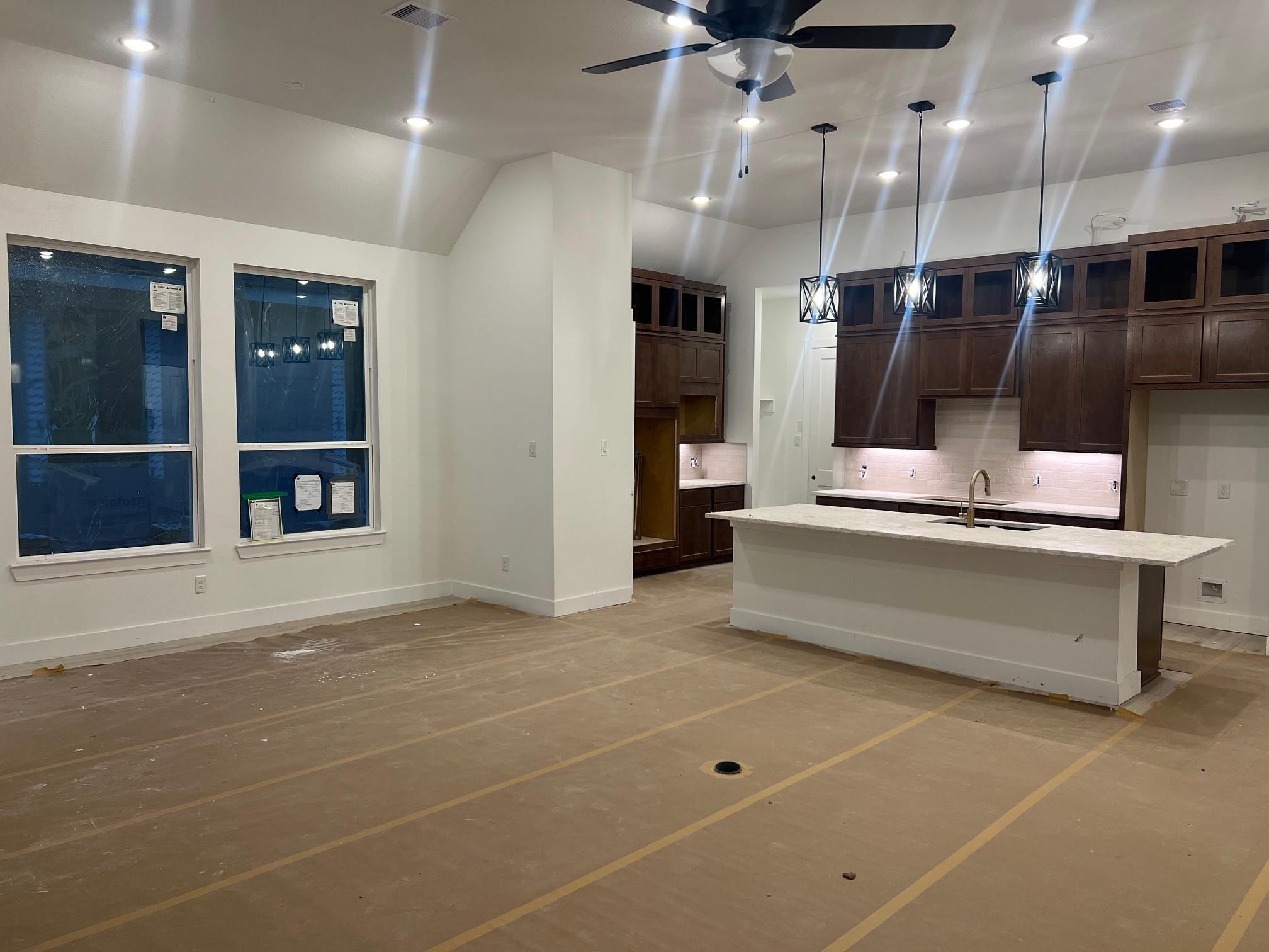 13331 Valley Orchard