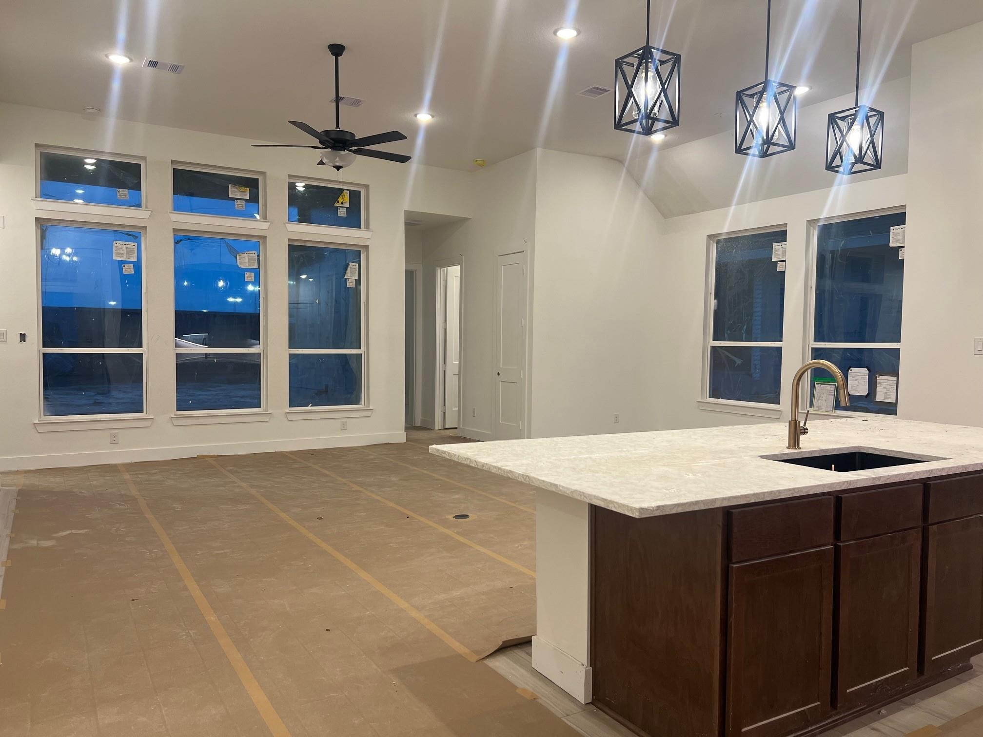 13331 Valley Orchard