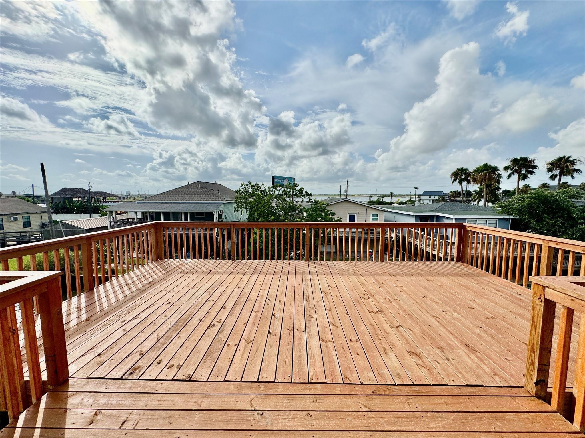 18 Edgewater