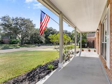 16606 Oxnard Lane