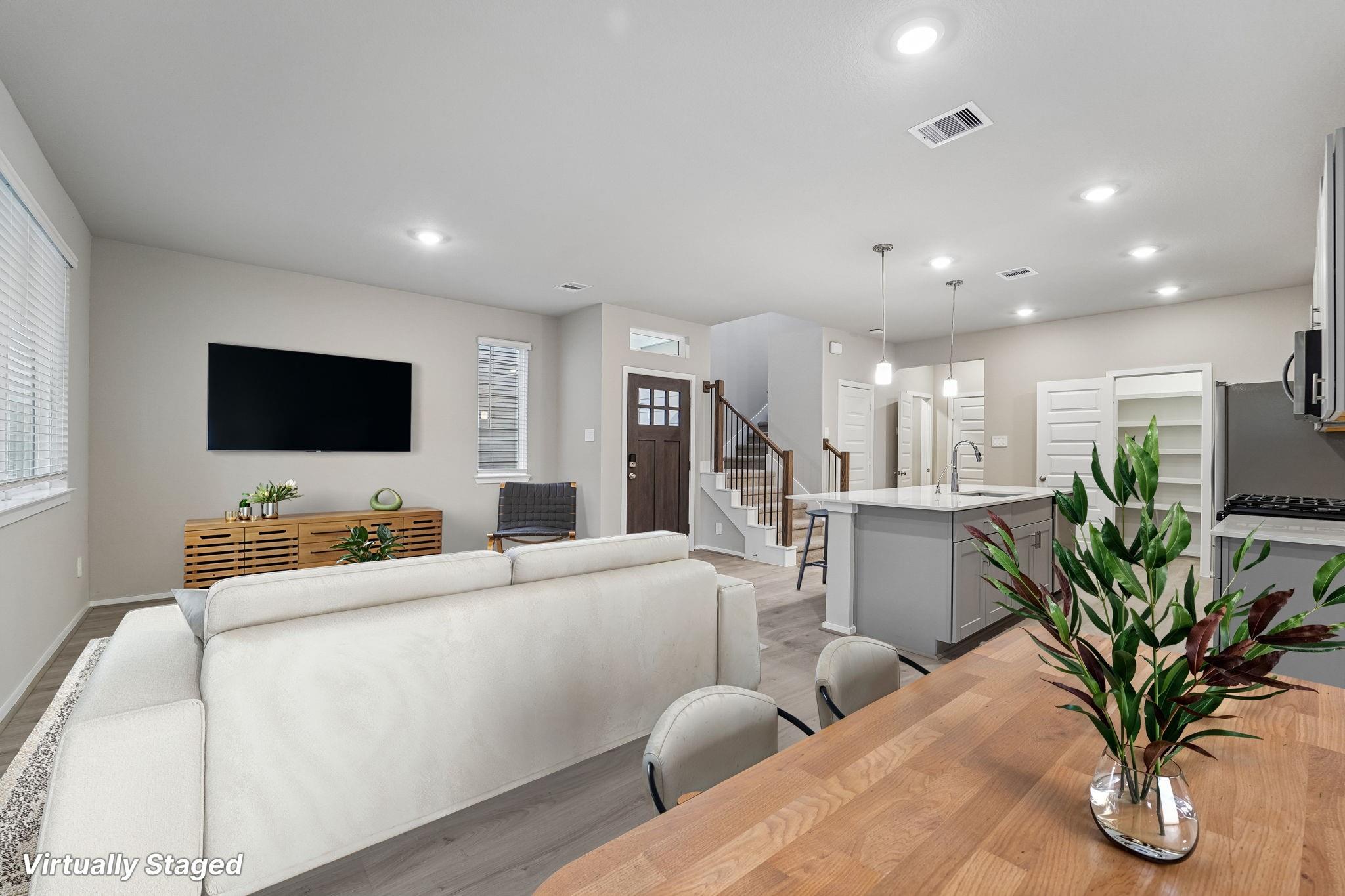 2200 Boardwalk Lane