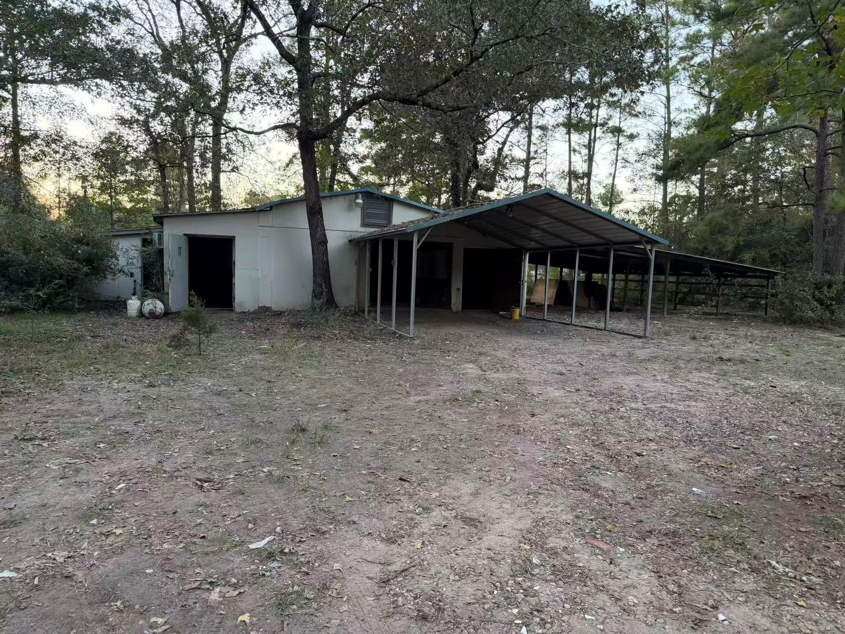 20392 Meadow Lake Road