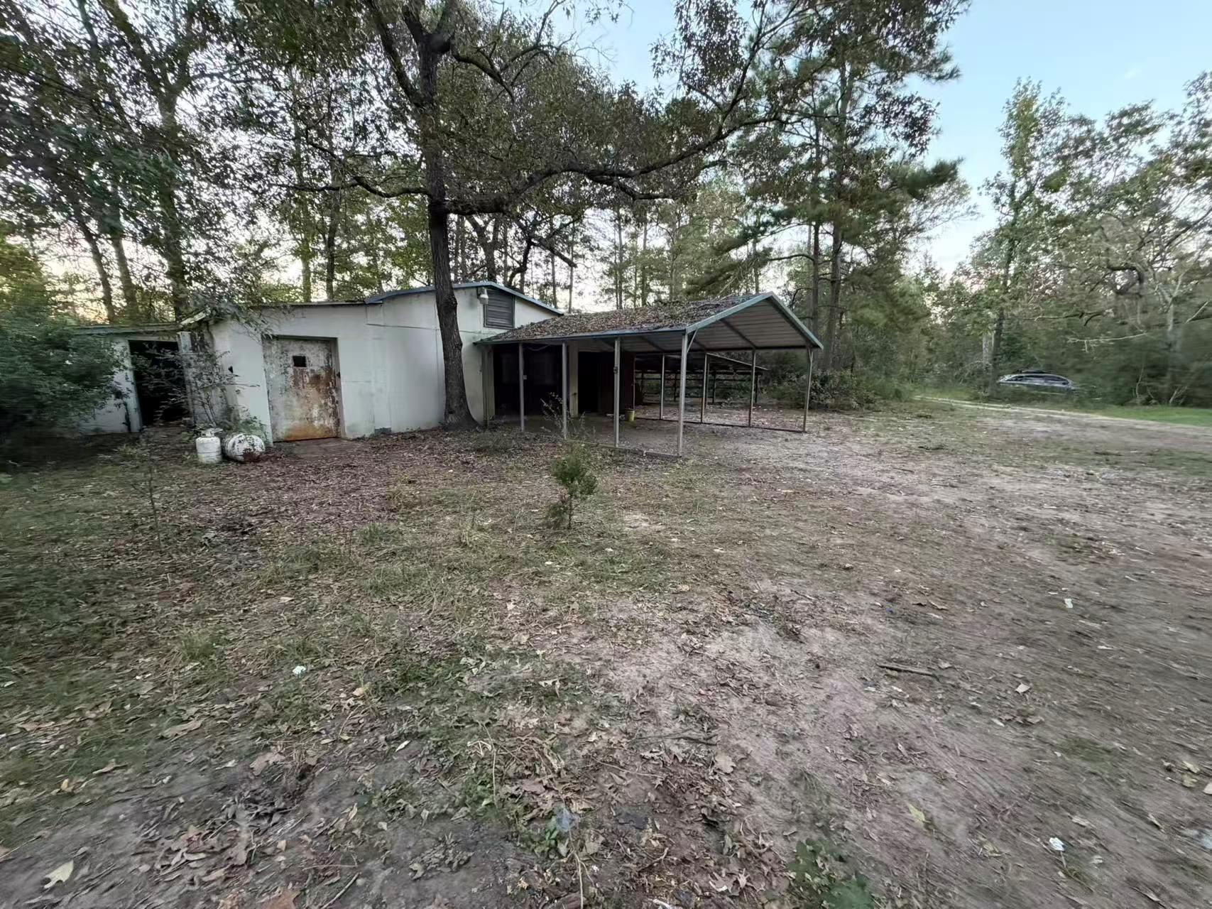 20392 Meadow Lake Road