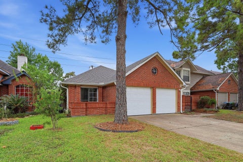 Photo of 9915 Territory Lane, Houston, TX 77064 (MLS # 32880229)