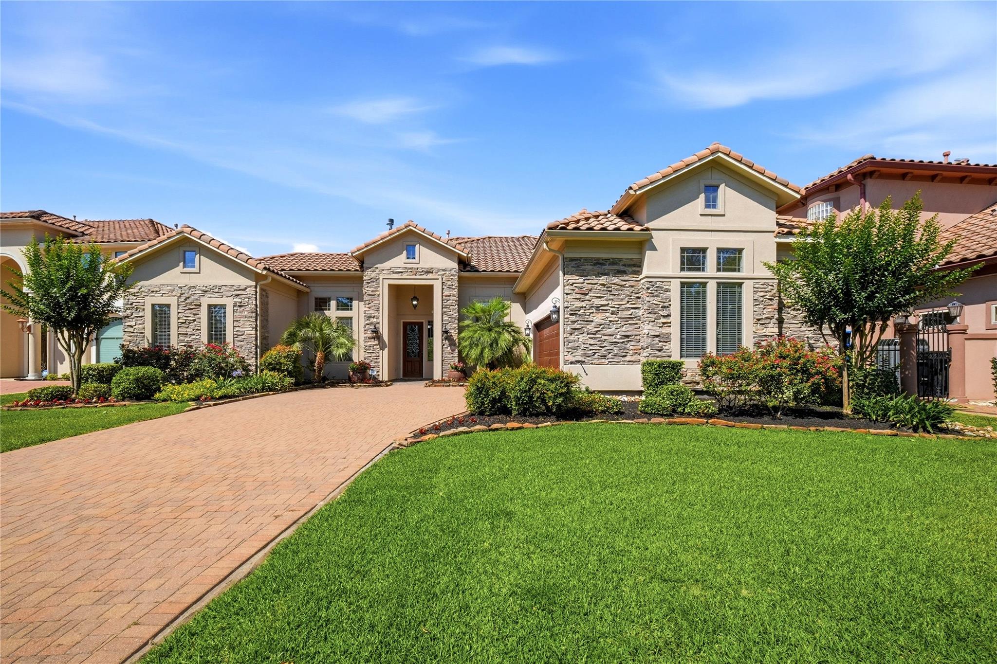 103 Lake Sterling Gate Drive