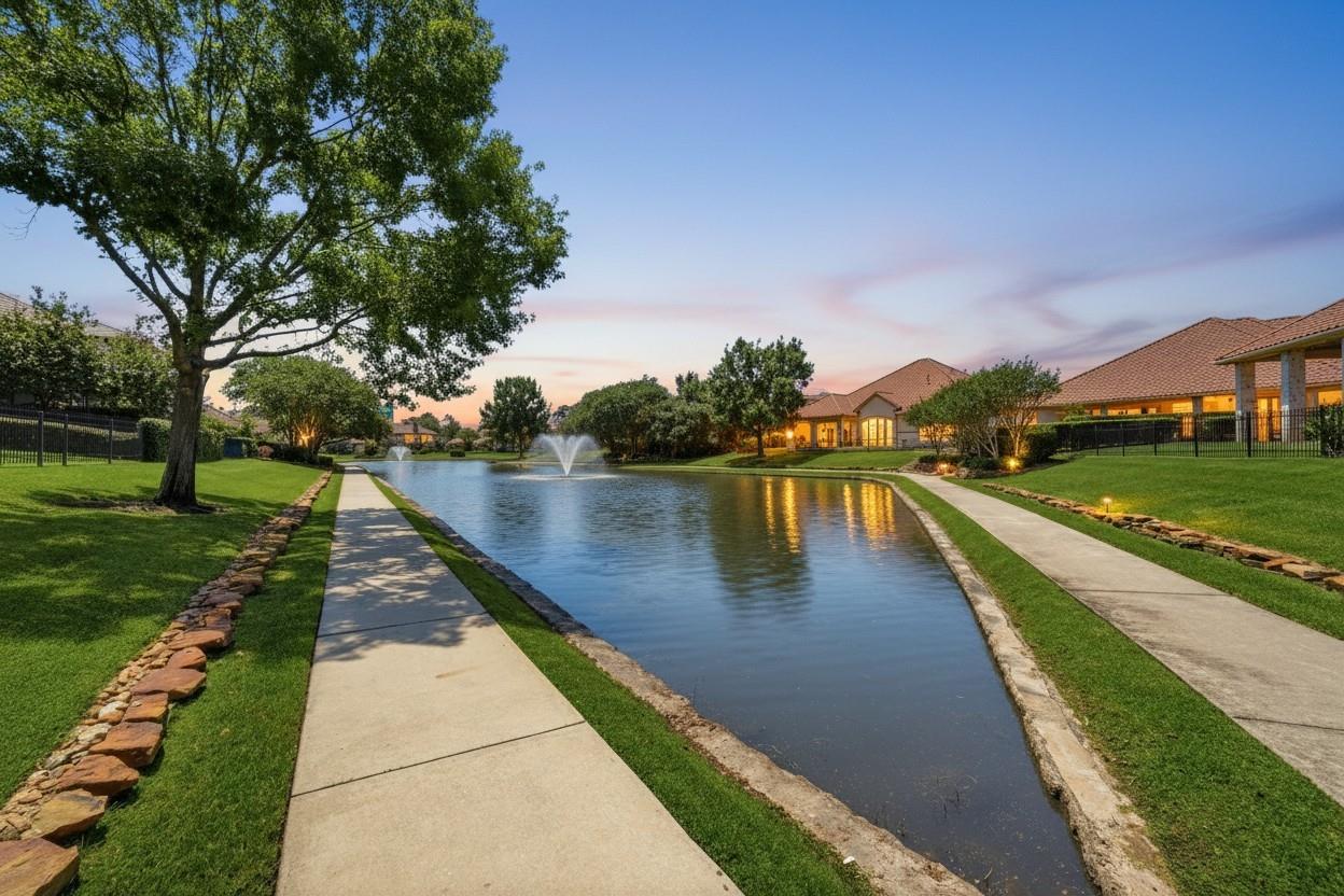 103 Lake Sterling Gate Drive