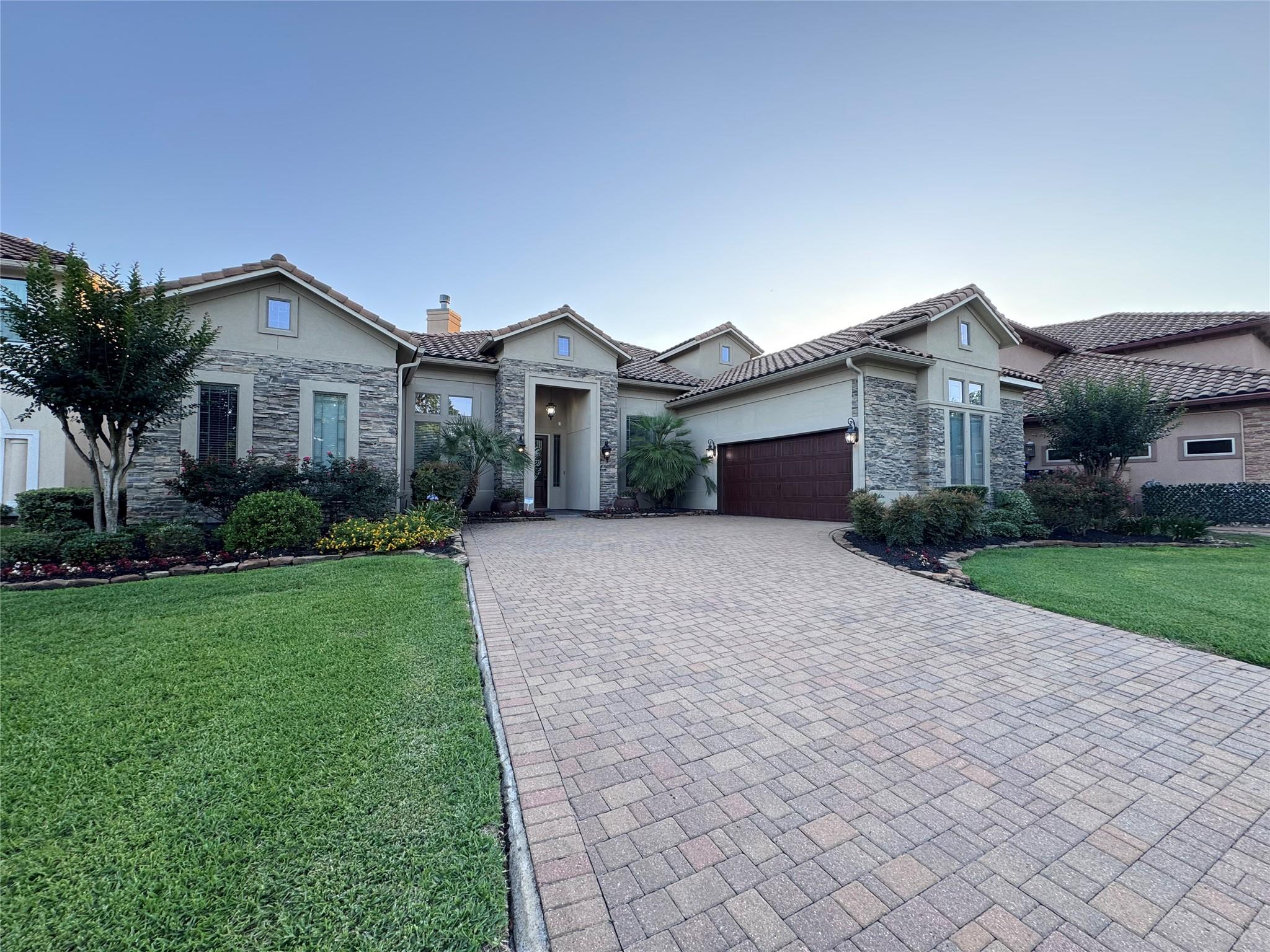 103 Lake Sterling Gate Drive