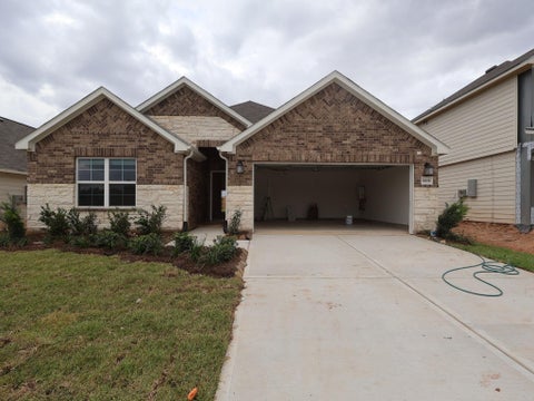 Photo of 16838 Zavala Way, Montgomery, TX 77316 (MLS # 654952)