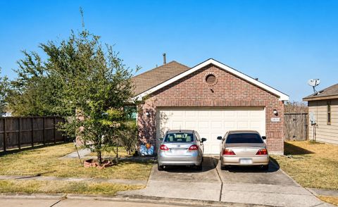 Homes For Sale - 21338 Pine Monte Ridge Lane<br/> Katy, TX 77449