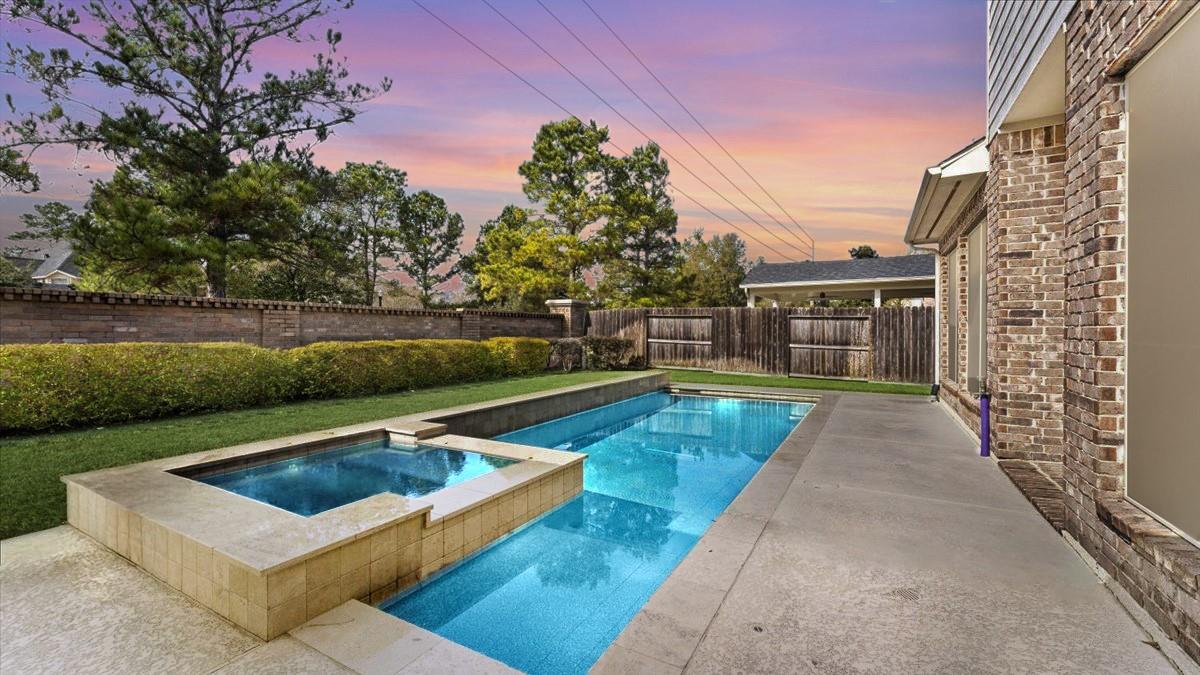 14207 Caprock Cove Lane