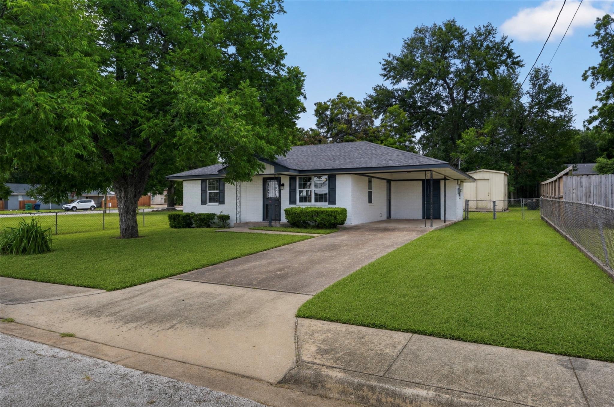 803 W First Street