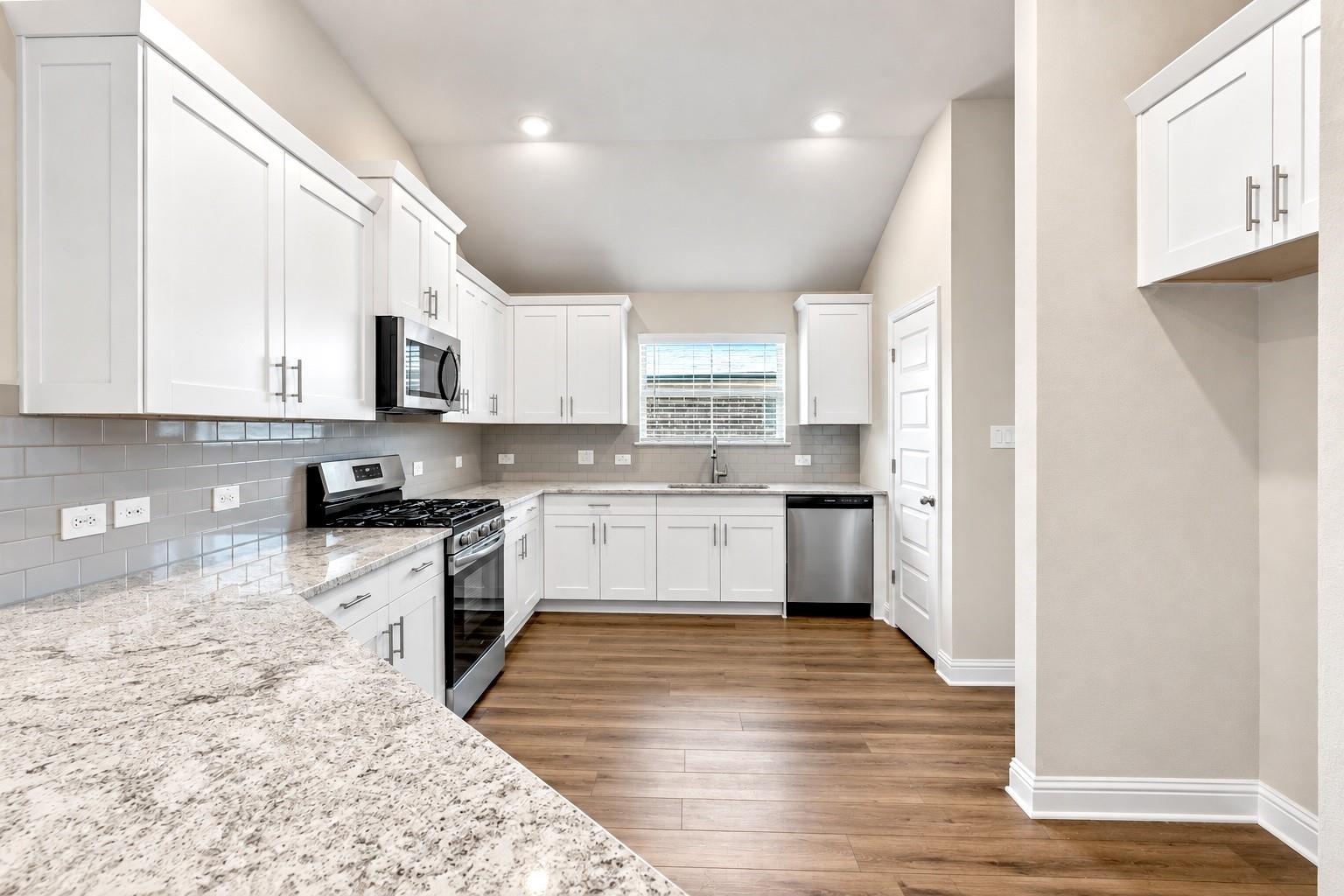 2218 Seneca Lake Drive
