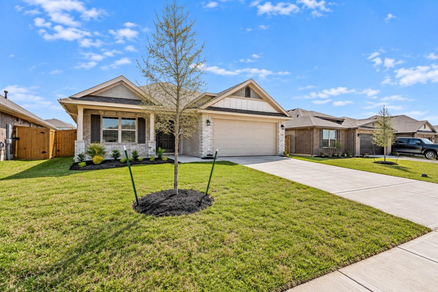 2218 Seneca Lake Drive