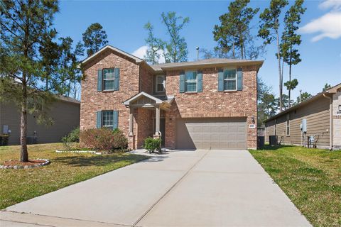 Photo of 2080 Lost Timbers Drive, Conroe, TX 77304 (MLS # 95748825)