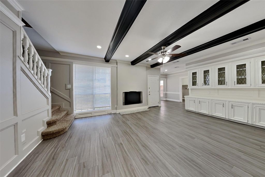 Photo of 2822 Deer Hollow Drive, Houston, TX 77345 (MLS # 30179130)