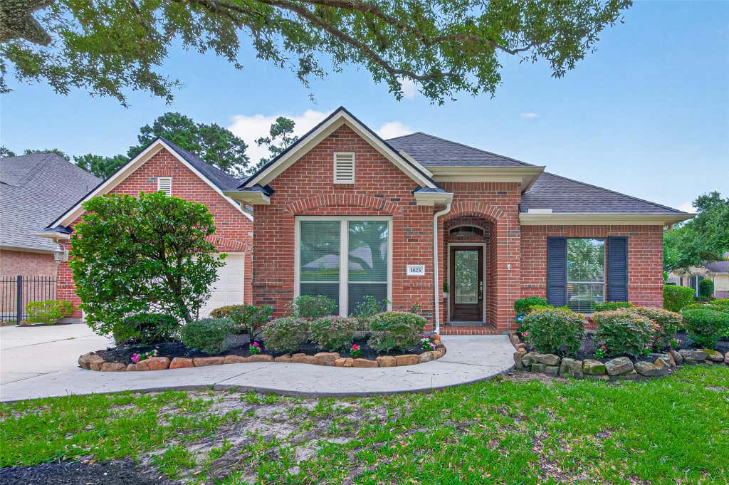 Photo of 1823 Arbor Forest Trail, Kingwood, TX 77345 (MLS # 15328186)