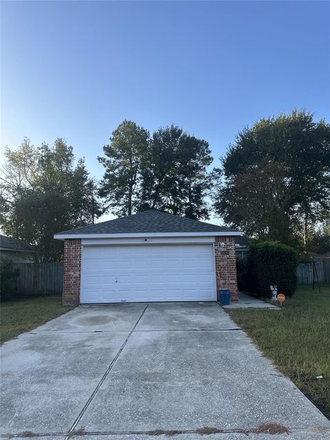 Photo of 16280 Sun View Lane, Conroe, TX 77302 (MLS # 54727790)