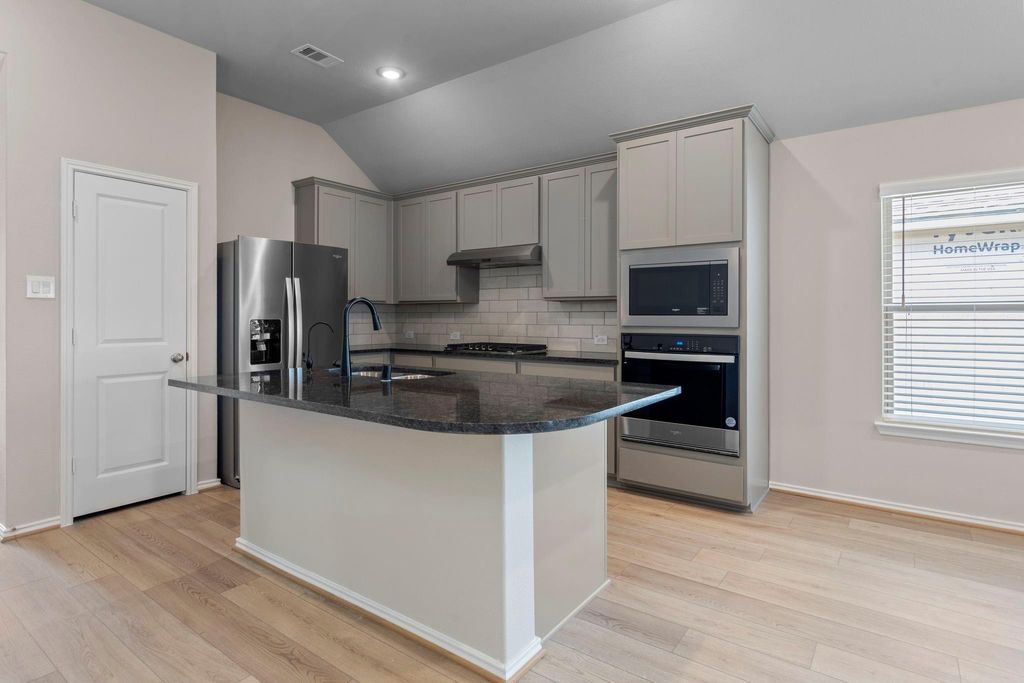 Photo of 2415 Honeyberry Shrub Drive, Manvel, TX 77578 (MLS # 4309875)