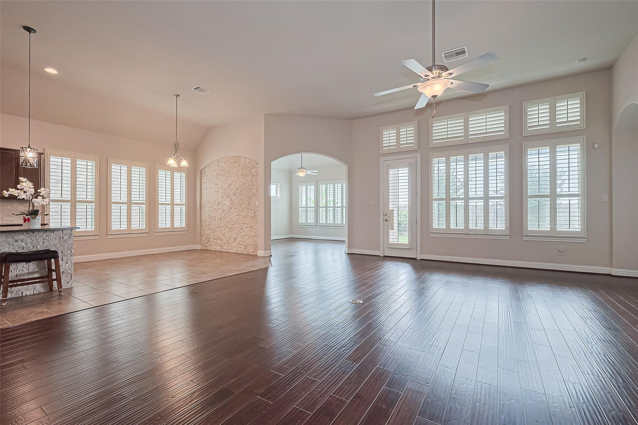 2110 Aztec Thrush Drive