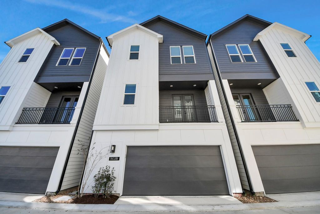 Photo of 1102 Mansfield Street #B, Houston, TX 77091 (MLS # 12941550)