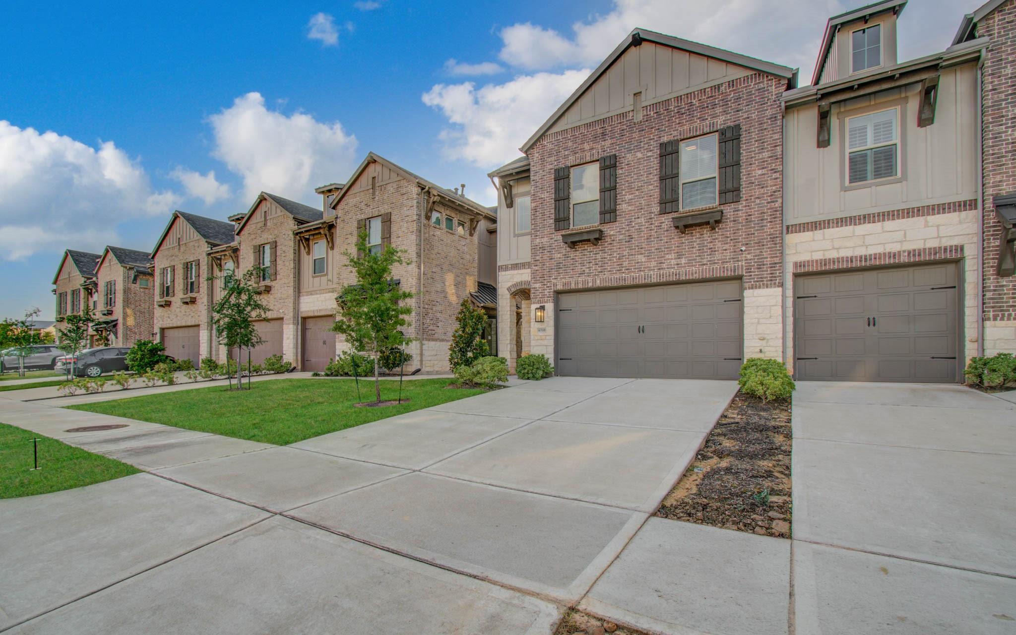 6510 Bramble Cove Lane