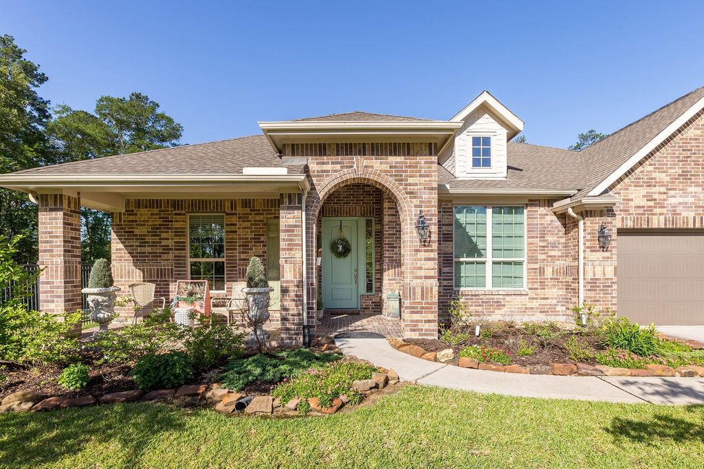 Photo of 19276 Yellow Chestnut Lane, New Caney, TX 77357 (MLS # 40326446)