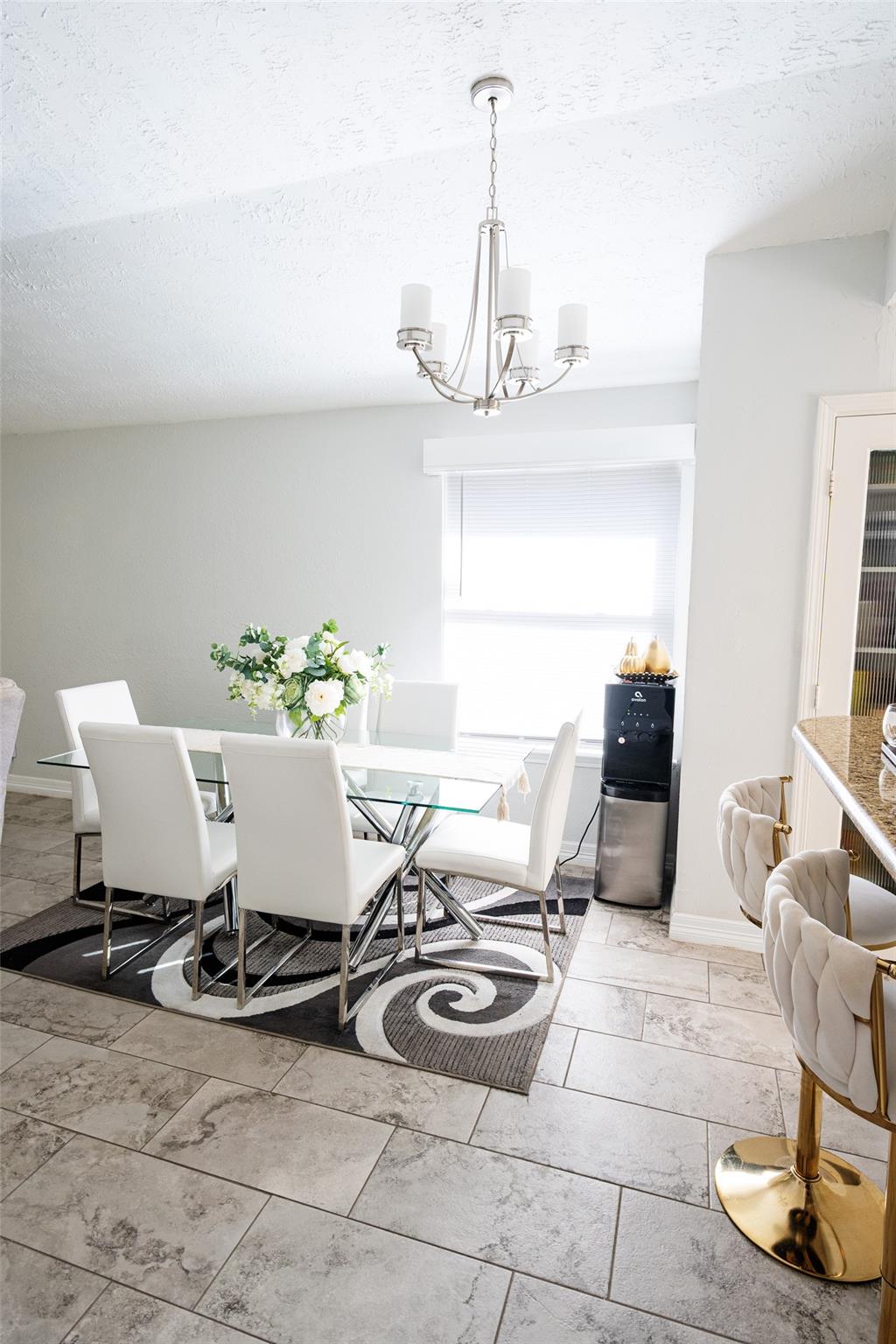 2022 Crosscoach Lane Lane