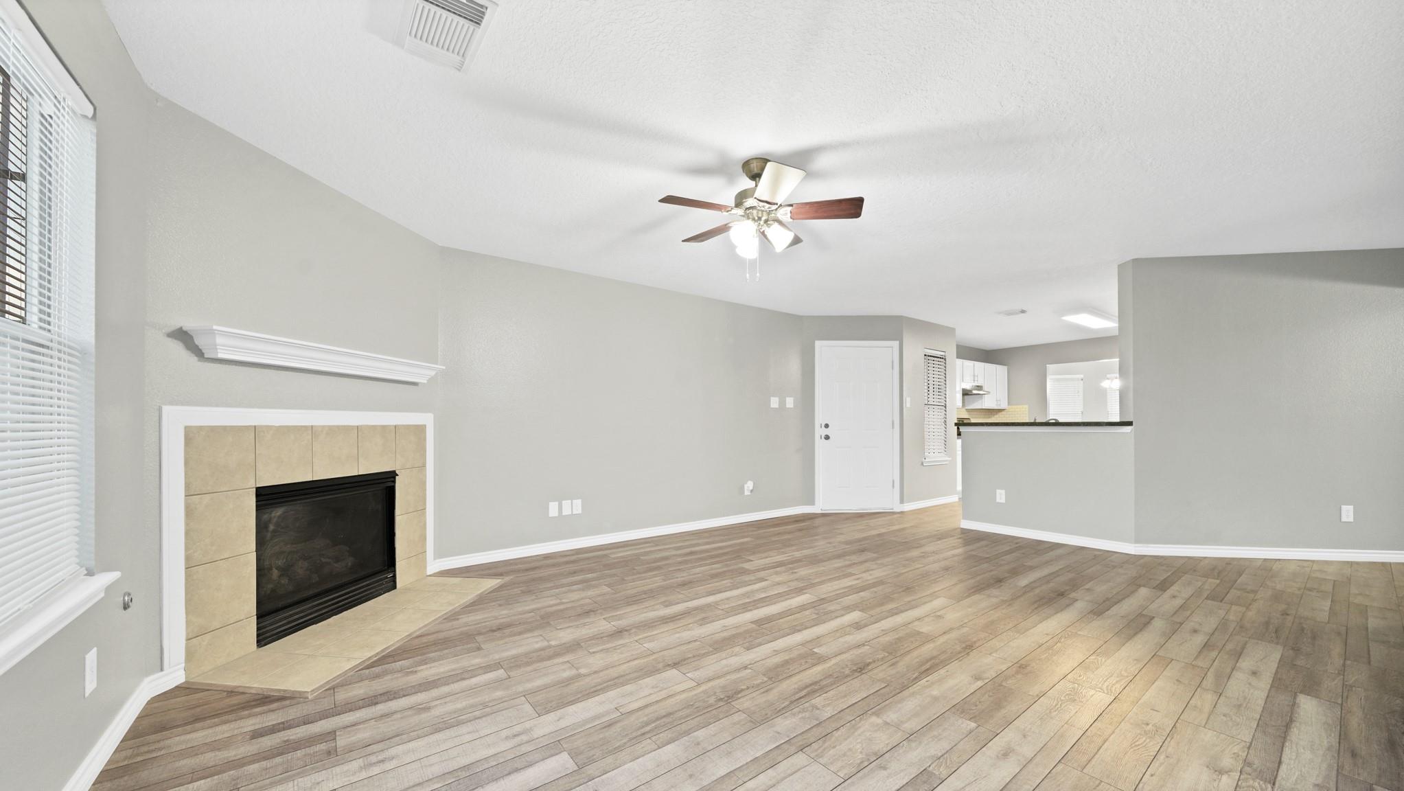 1102 Fairlane Square