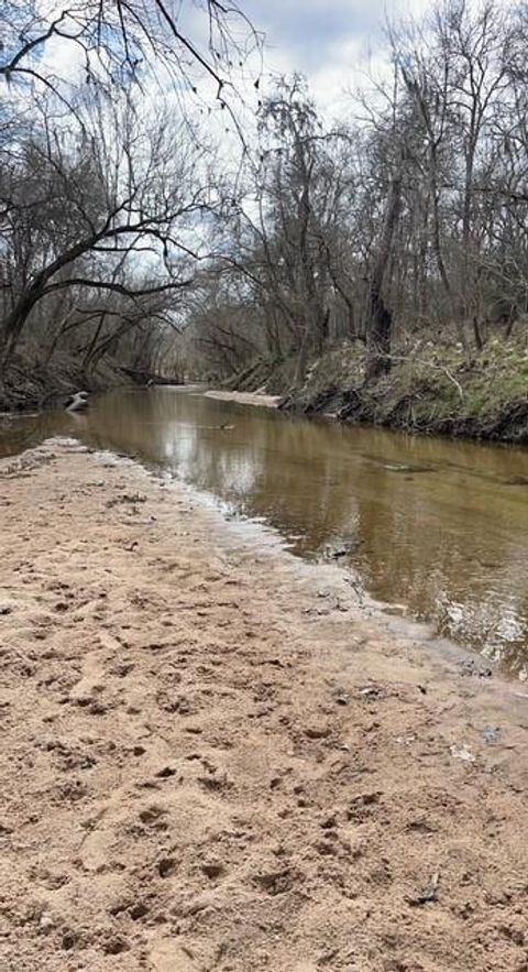 Vacant Land For Sale - 7462 County Road 284<br/> Edna, TX 77957