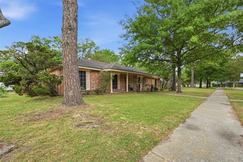 Photo of 11503 Chetman Drive, Houston, TX 77065 (MLS # 67570426)
