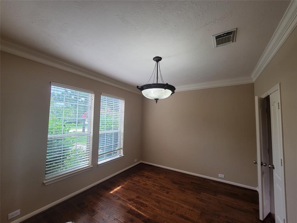 5031 Logans Landing Lane