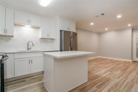 Photo of 12633 Memorial Drive #243, Houston, TX 77024 (MLS # 70108503)